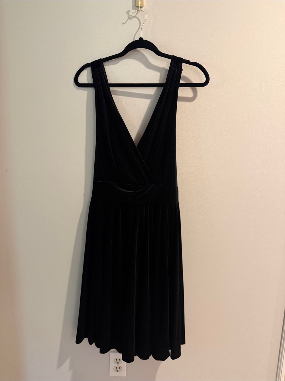 torrid | Dresses | Torrid Black Velvet Deep Vwaist Fit Flare Dress
